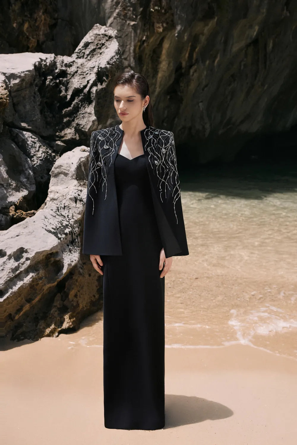 Wavy Crystal Embellished Cape And Semi Heart Chest Dress Set